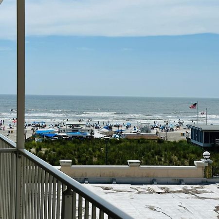 Days Inn By Wyndham Atlantic City Oceanfront-Boardwalk Kültér fotó
